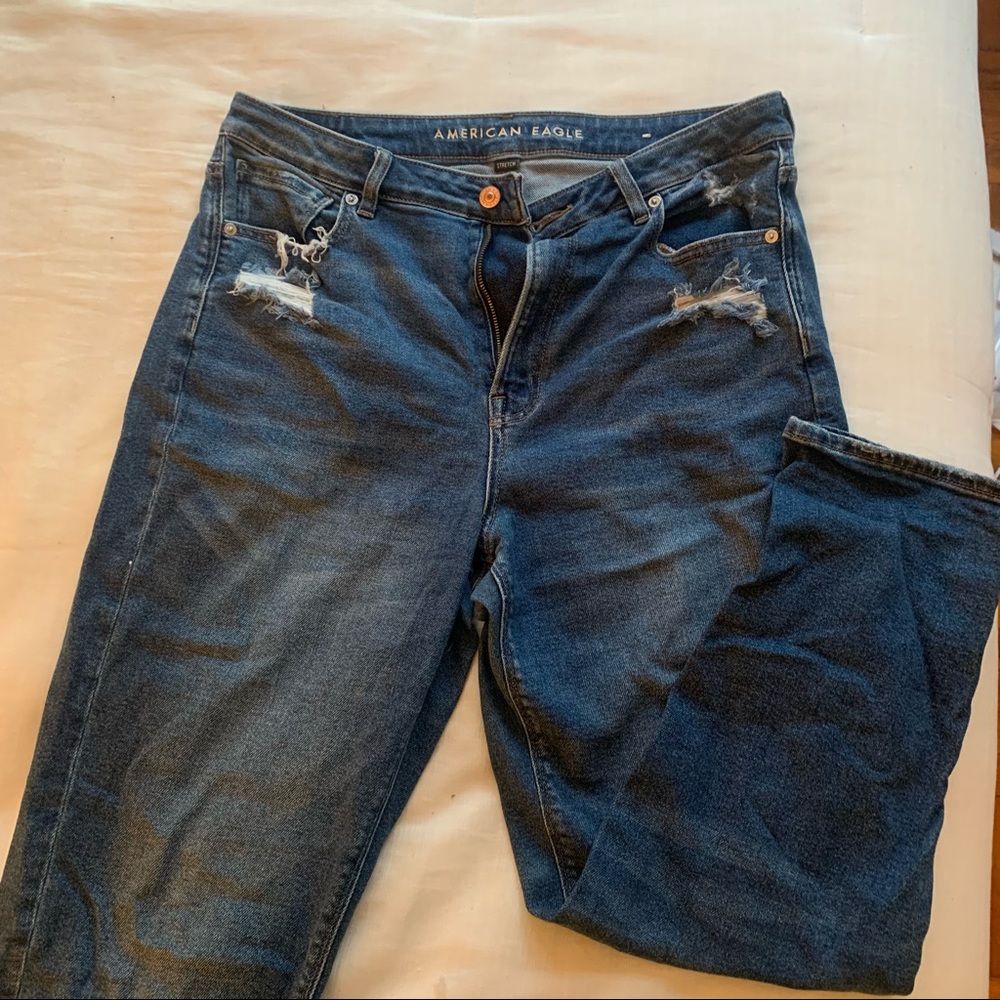 AE Stretch Mom Straight Jeans (Women’s)